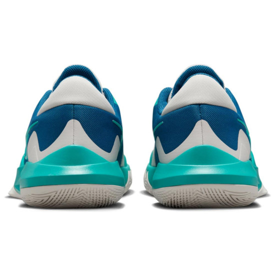 Nike Precision 6 Nike Precision 6